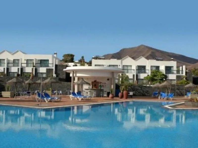 Caybeach Papagayos Playa Blanca  3*, Playa Blanca (Lanzarote) Spain