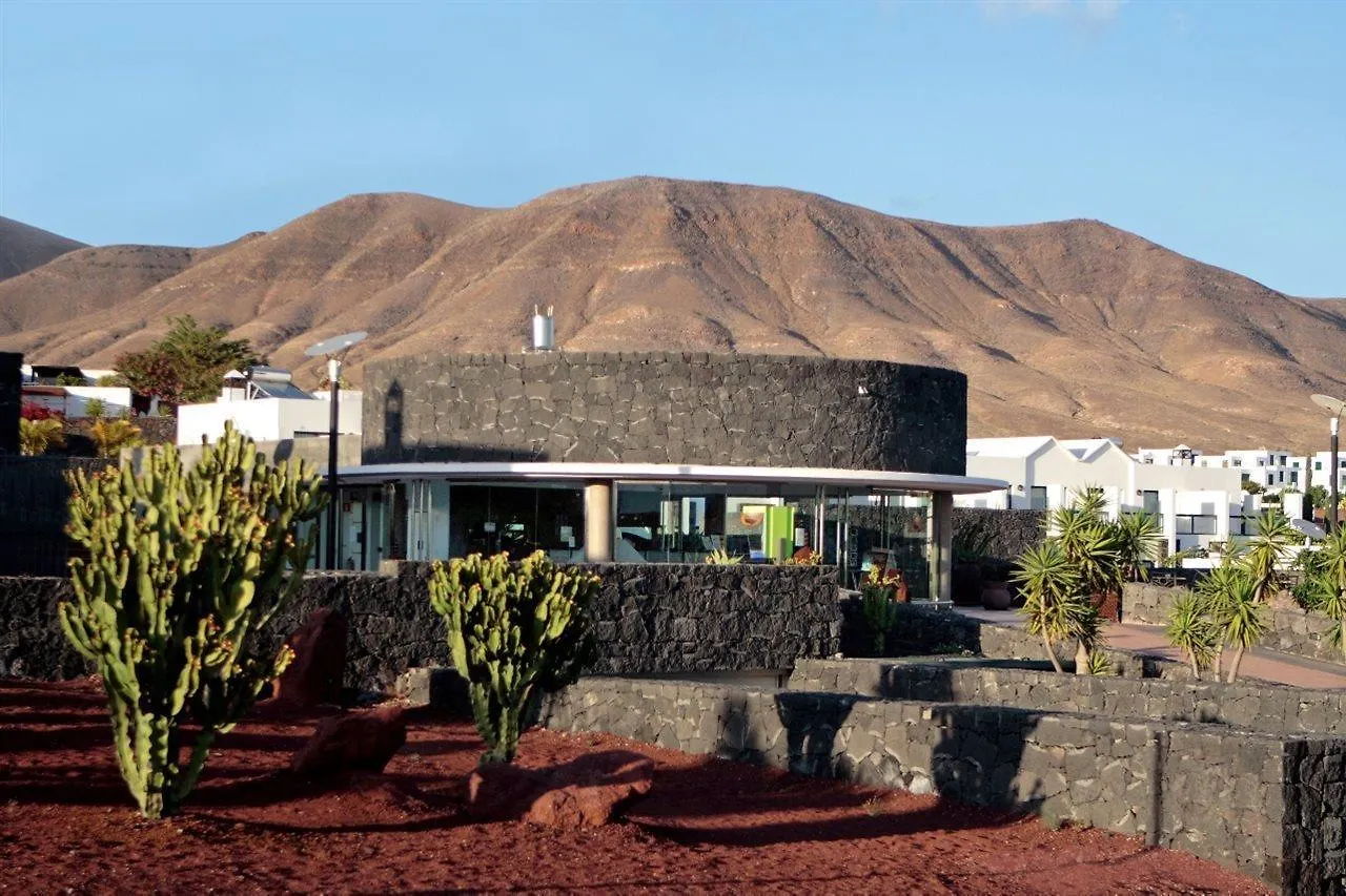 Caybeach Papagayos Playa Blanca  Hotel